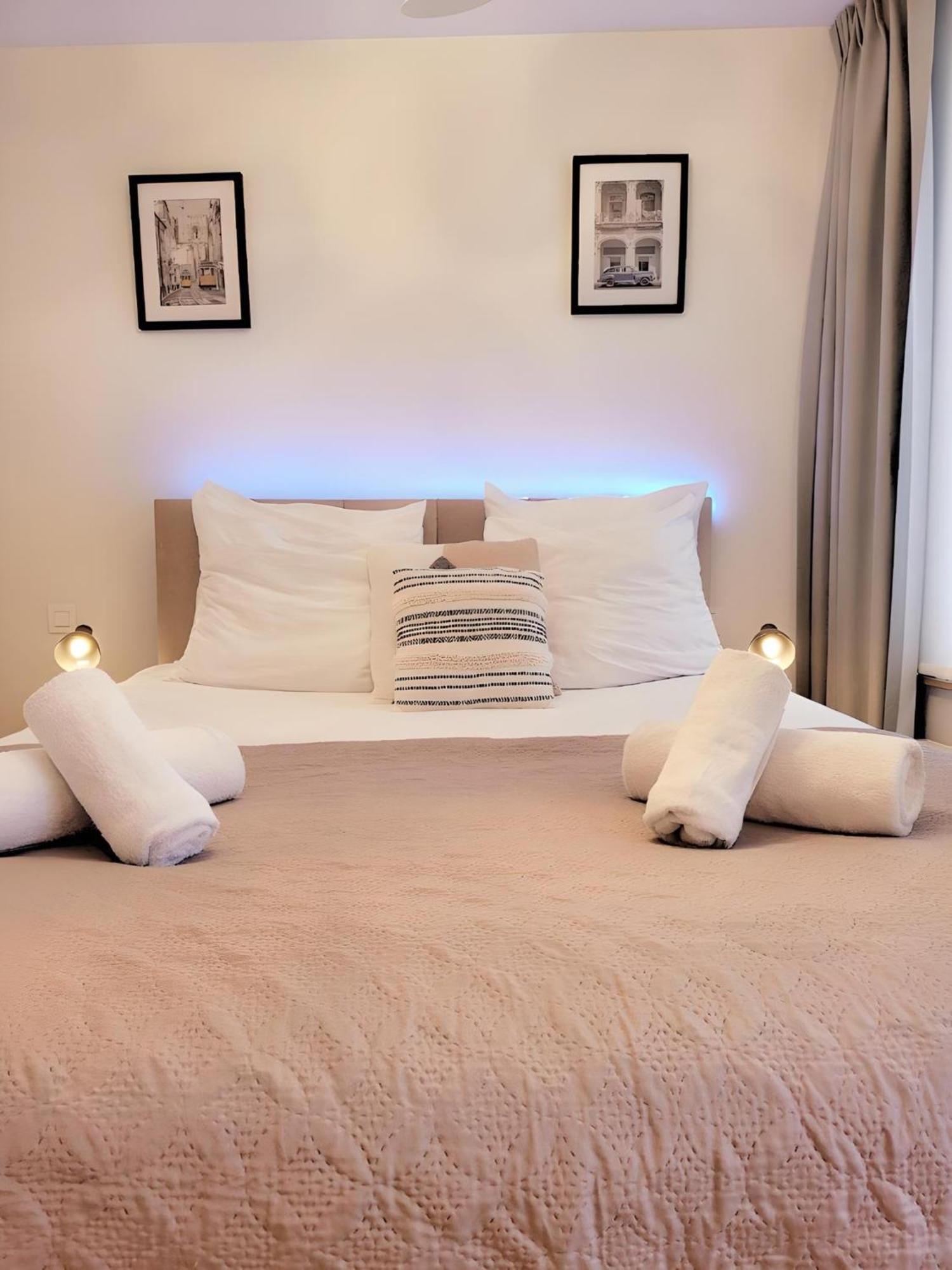Grand Sablon Stylish Brussels City Center Apartment Bagian luar foto