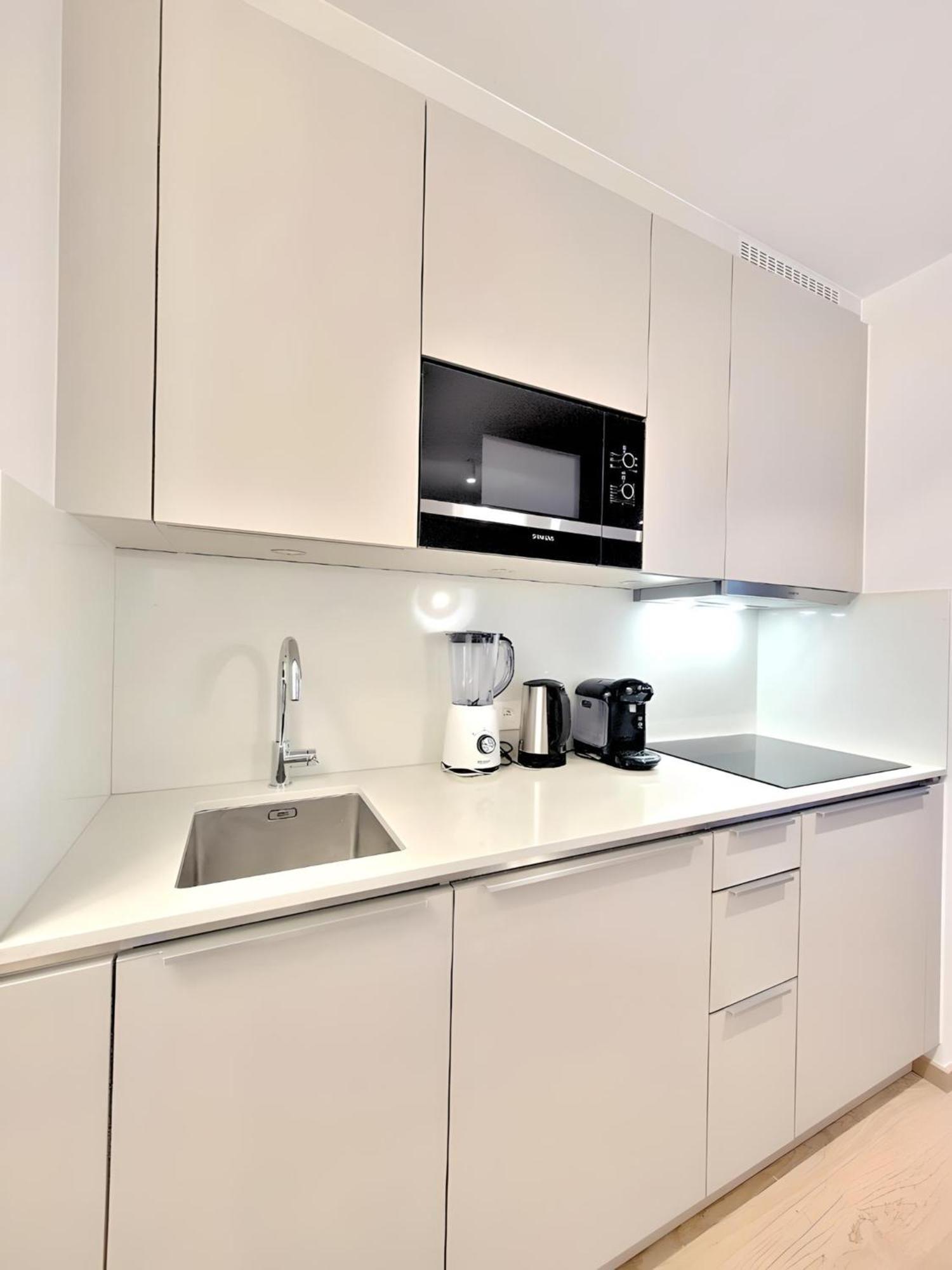 Grand Sablon Stylish Brussels City Center Apartment Bagian luar foto